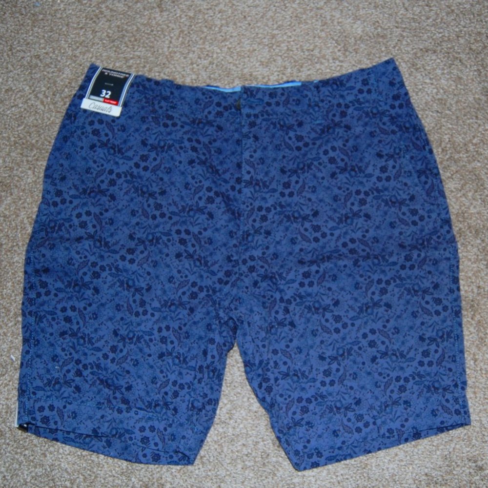 Roundtree and Yorke Paisley Shorts